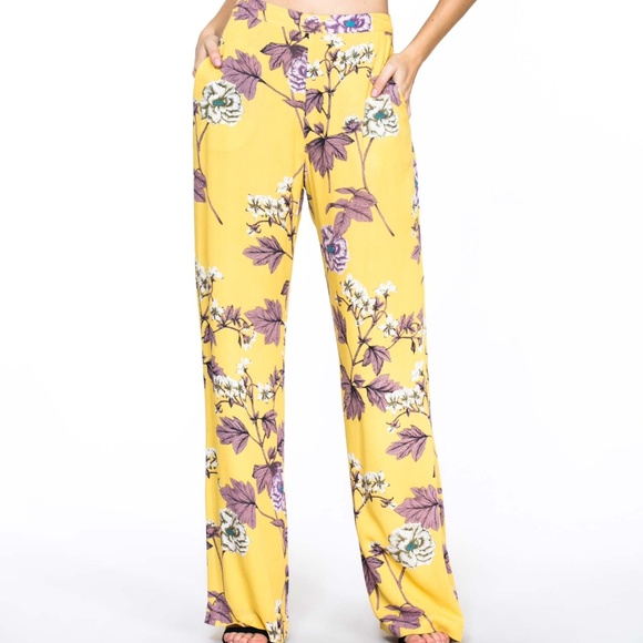 FLOWER PATTERN TANK TOP AND LONG WIDE PANTS SET - Picture 2 of 6